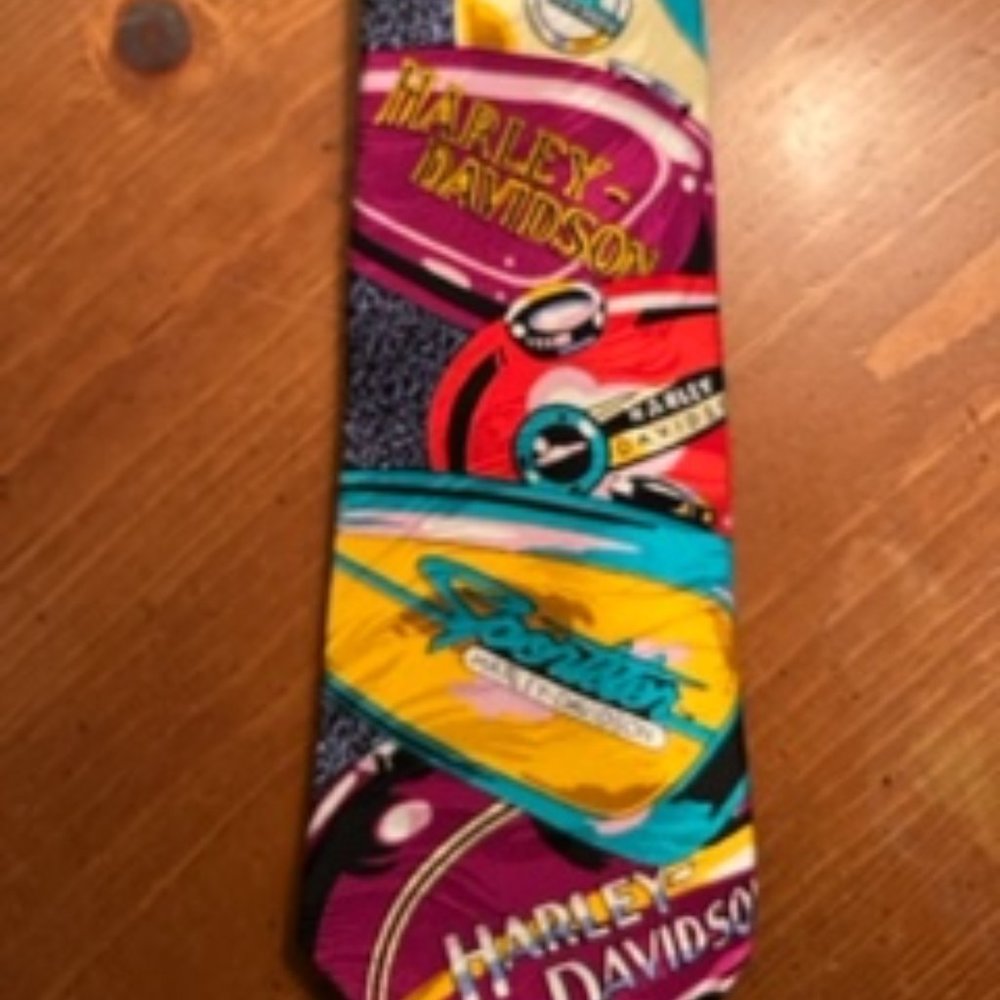 Harley Davidson "Tanks" Silk Tie Sportster Motorcycle Colorful Nineties Vintage